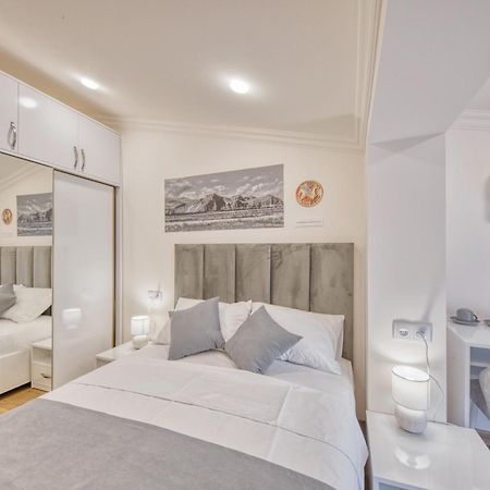 Maison Heritage Hotel 예레반 외부 사진
