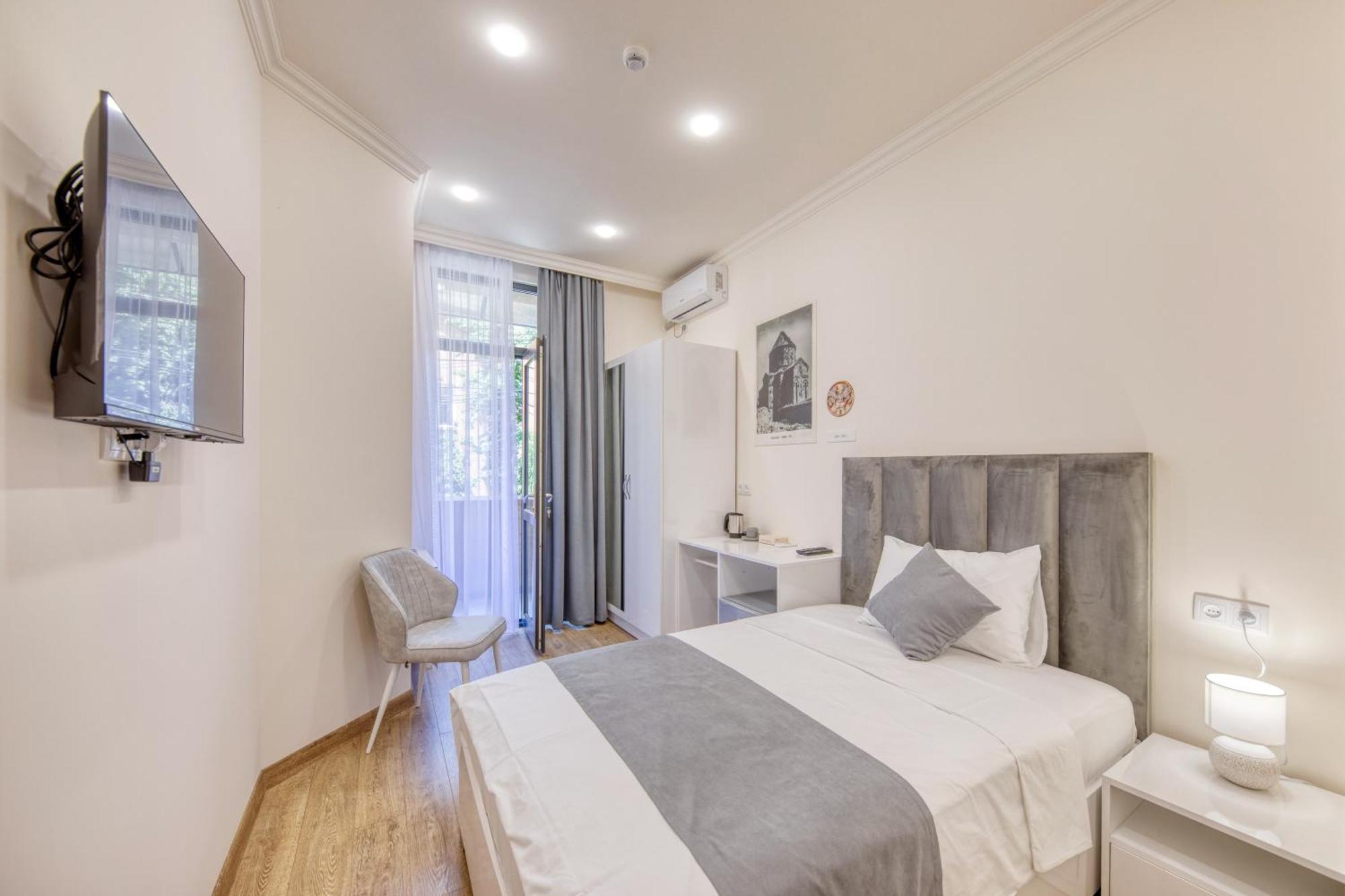 Maison Heritage Hotel 예레반 외부 사진