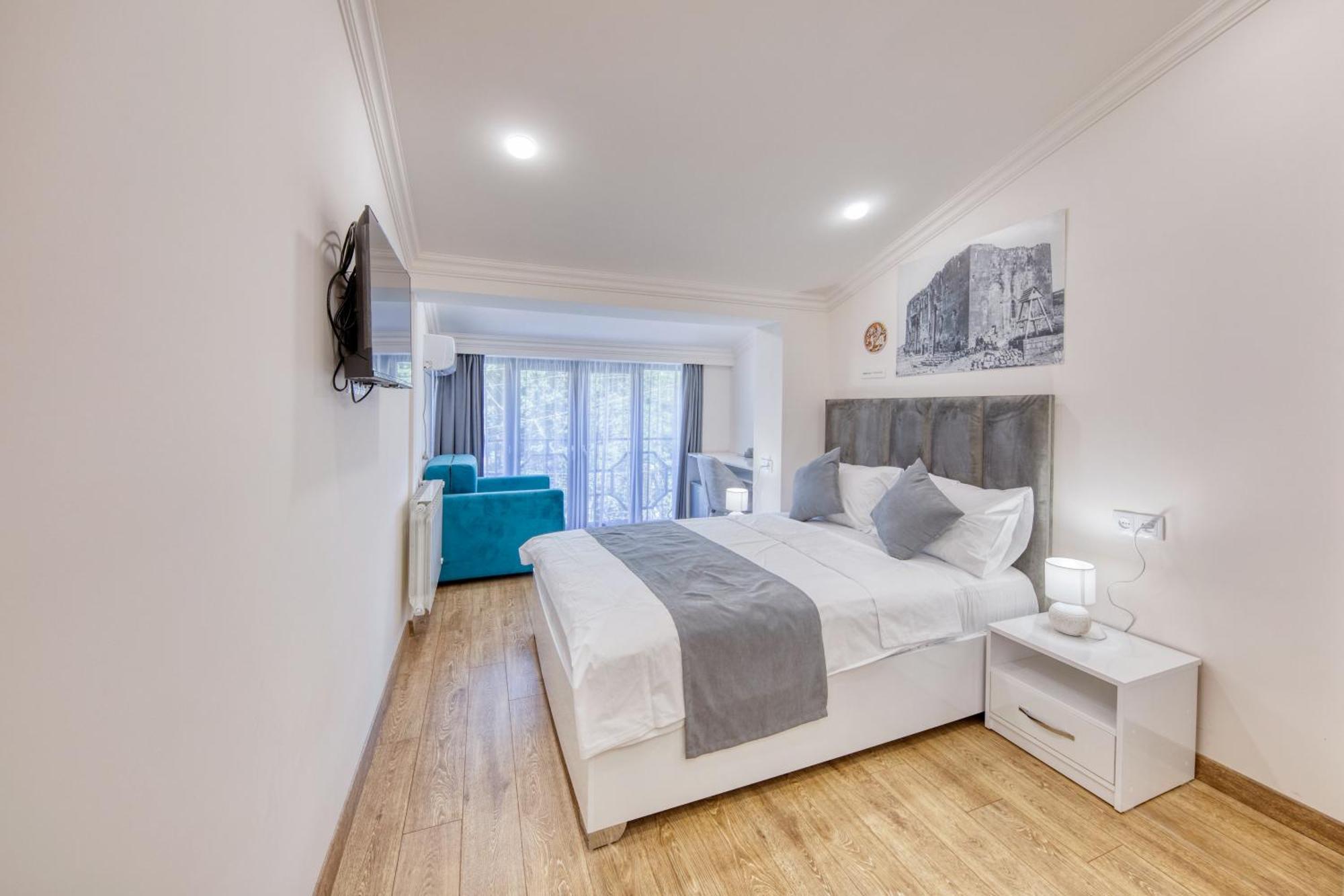 Maison Heritage Hotel 예레반 외부 사진